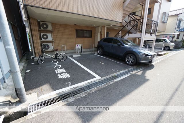 ホリデーイン5の外観写真