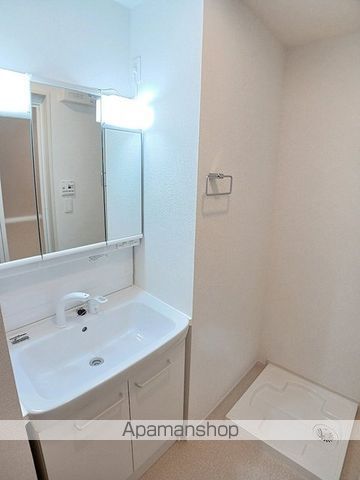 ヒカルサ仰木の里IIの内装写真