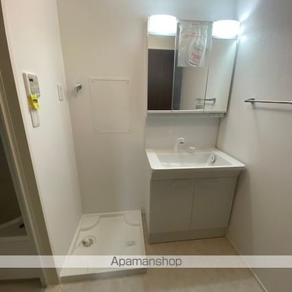 滋賀県草津市大路２丁目[1LDK/42m2]の洗面所