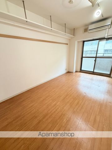リアルなかもずの内装写真