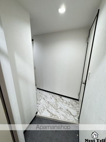 エアフォルク学園前の内装写真