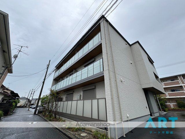 シャーメゾン小坂の外観写真