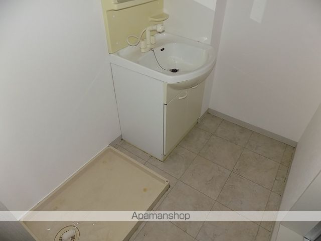 メゾン三町地の内装写真