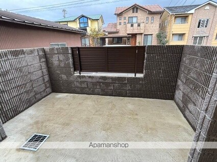 アムール　シェノン[1LDK/45.75m2]のバルコニー