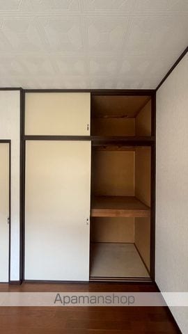 コリーナ・グランデの内装写真