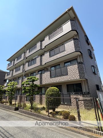 Ever Green泉ヶ丘1号館の外観写真