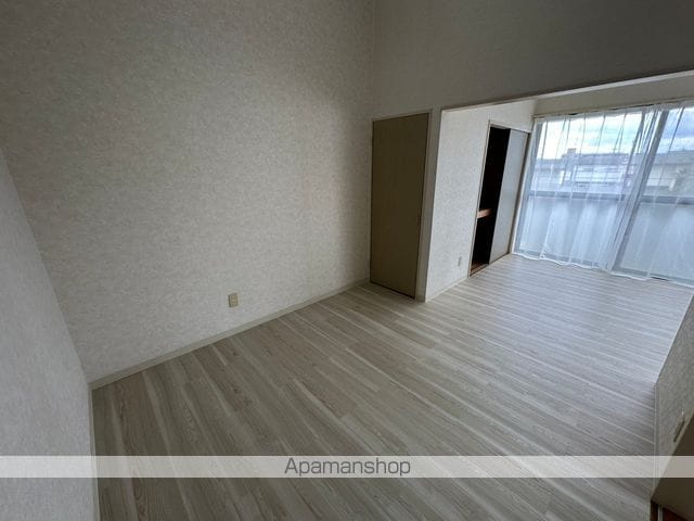 五百淵グリーンガーデンC棟の内装写真