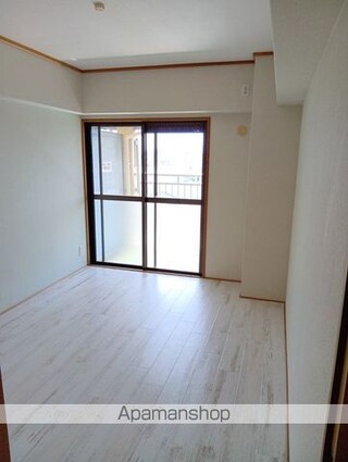 スクエアメゾン和歌山（旧サンＡ棟）[1LDK/61m2]の内装2