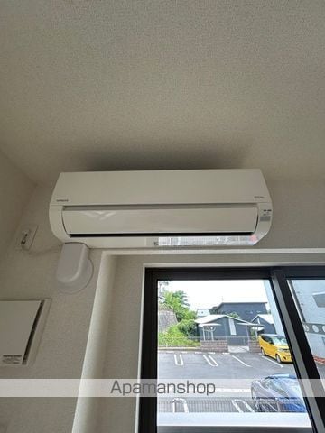 ネオ レクサス Iの内装写真