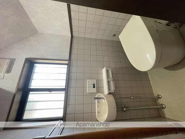 下荒田2丁目貸家の内装写真