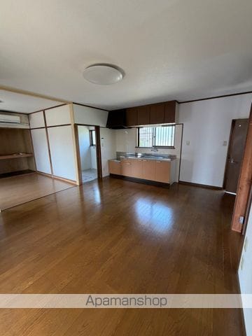 坂本戸建の内装写真