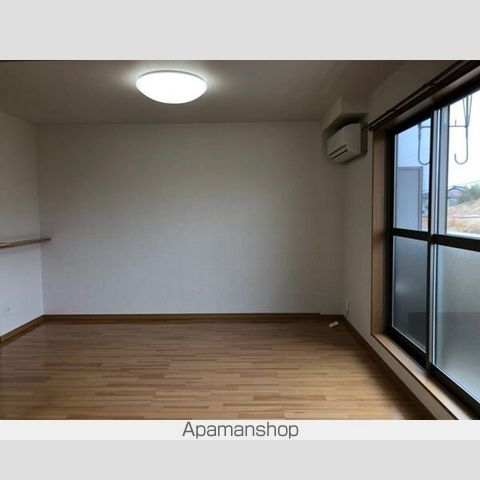 KI・ZU・NAの内装写真