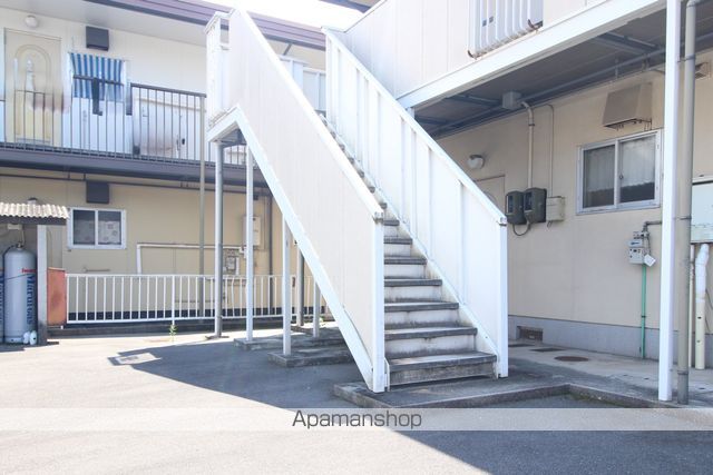 アネックス横屋Aの玄関写真
