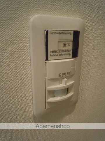 LADOUCEURUMEDAEASTの内装写真