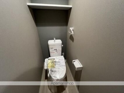 セレスティアル江平[1LDK/40m2]のトイレ