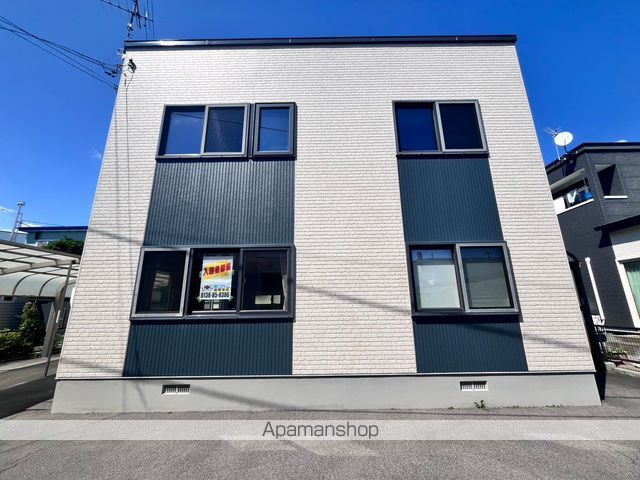 日吉町1丁目15番貸家