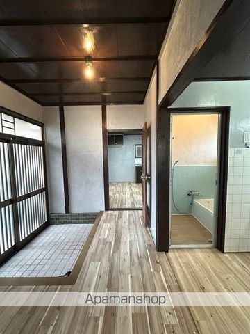 南海電鉄南海本線 蛸地蔵駅 徒歩4分 2階建 築47年の内装写真