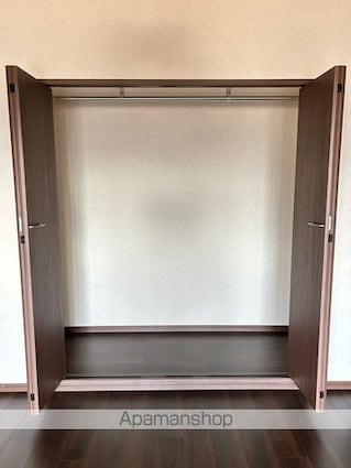 滋賀県大津市一里山１丁目[2LDK/87m2]の内装3