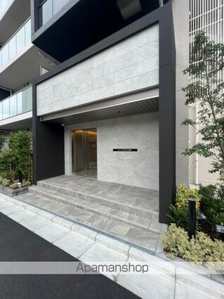 東京都中野区南台５丁目[1LDK/42.97m2]のエントランス