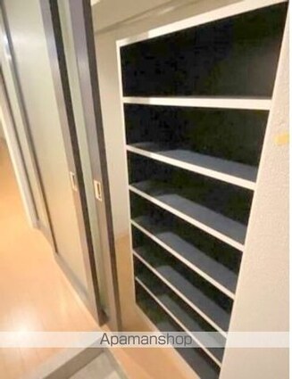 東京都世田谷区代田２丁目[1R/32.65m2]の収納