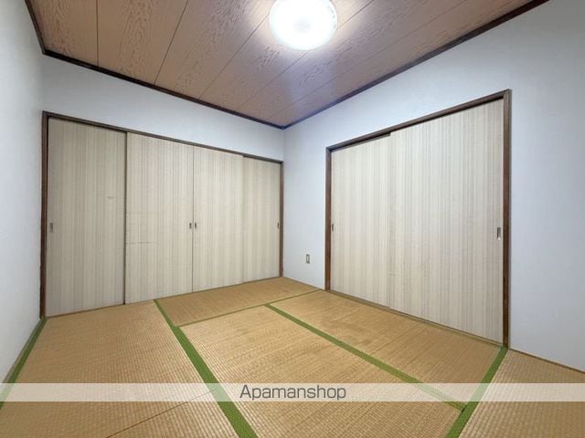 マンション谷地頭の内装写真