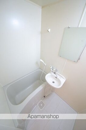 グリーンウッドⅡ[1K/18.84m2]のバス