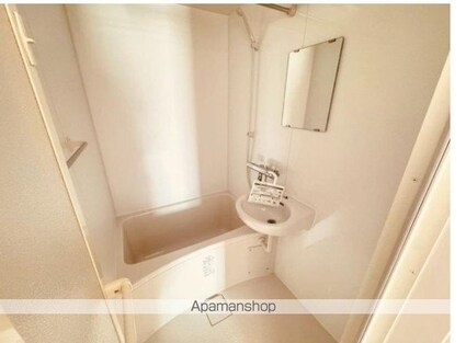 東京都世田谷区用賀２丁目[1K/32.64m2]のバス