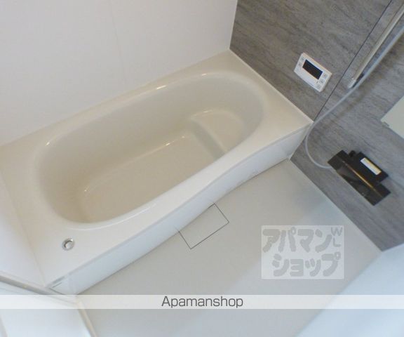 一乗寺野田町テラスハウス中の内装写真