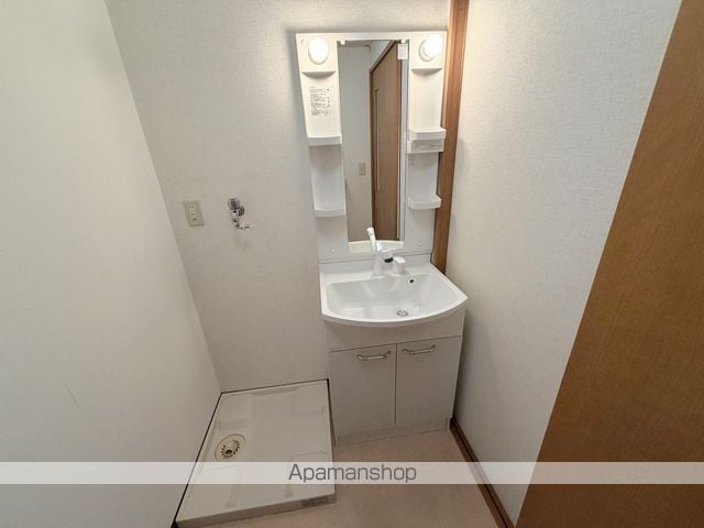 オーキッドエステイトI号棟の内装写真