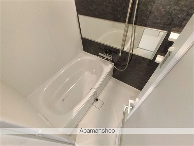 スプランディッド新大阪VIIIの内装写真