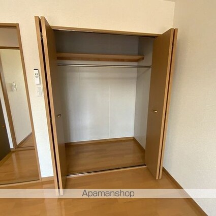 サンライズ大原Ｂ[2LDK/59.62m2]の収納