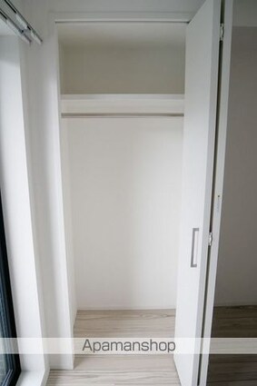 ルネサンスコート自由が丘[1DK/25.45m2]の収納