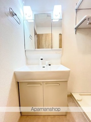 ロイズ紀三井寺Ⅰ[2LDK/58.6m2]の洗面所