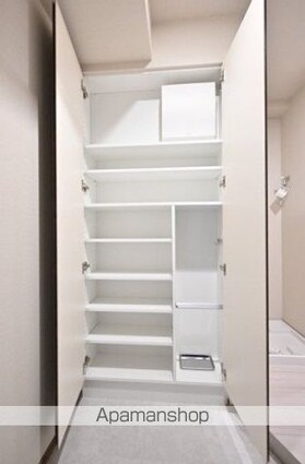 ＧＲＡＮＳＩＴＥ　ＮＡＫＡＭＥＧＵＲＯ[1K/26.27m2]の内装2