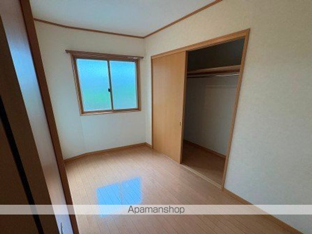パインテイルIIの内装写真