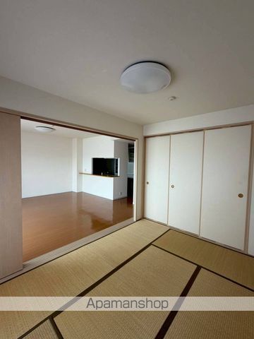 ポレスター掛尾の内装写真