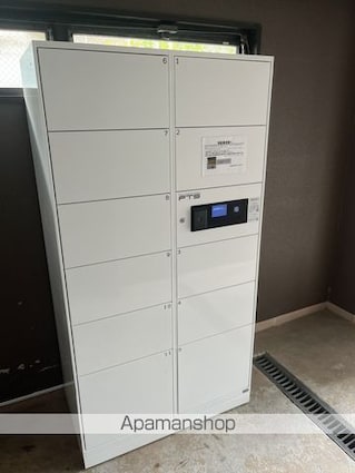 ルミエール２３[3LDK/72m2]の共用部4