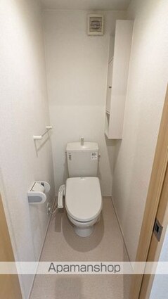 セイバリーブリーズ壱番館[2LDK/61.42m2]のトイレ