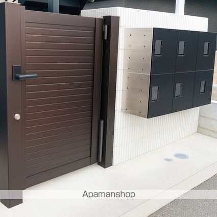 Ｆｏｒｅｓｔ　Ｐａｒｋ　Ｈｉｌｌｓ[1K/21.84m2]のエントランス