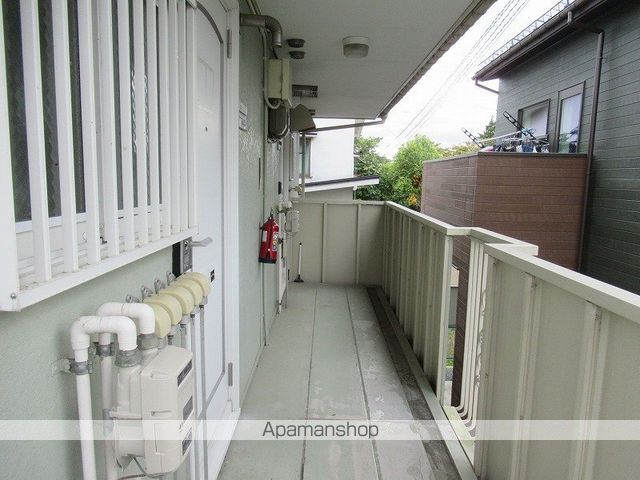 カーサこもれびの玄関写真