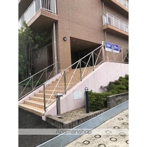 コート梅ヶ丘の玄関写真