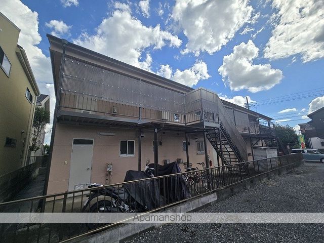 沖ハイツの外観写真