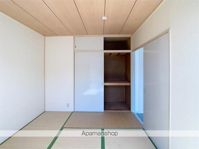 グリーンヒルズ九重田 A棟の内装写真