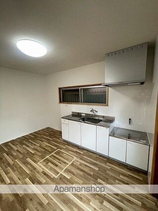 手平６丁目戸建[4LDK/97.26m2]の内装1