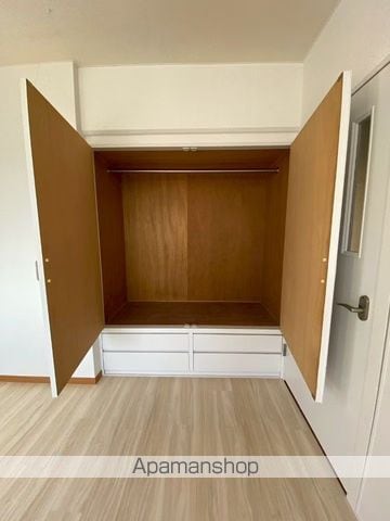 TKH−IIの内装写真
