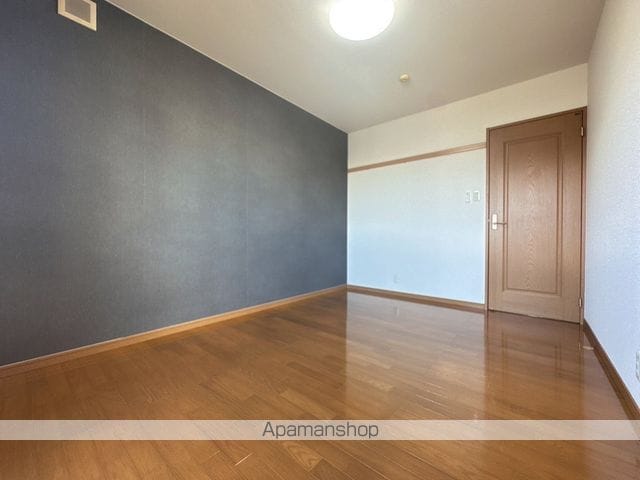 コンフレール妻崎Aの内装写真