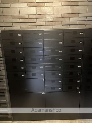クレストコート中野富士見町[2LDK/50.12m2]のロビー