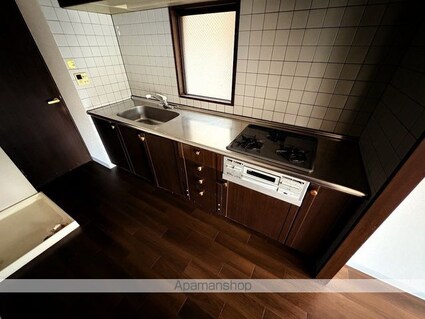 ロイヤルヒルズ台原Ｉ[4LDK/88.03m2]の内装4