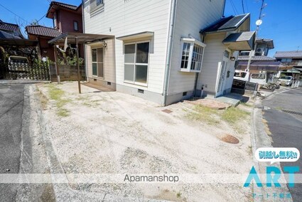 北条久保戸建て[4LDK/89.42m2]の駐車場