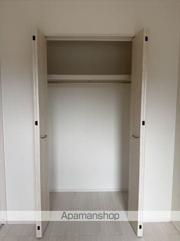 Newgate 井尻の内装写真